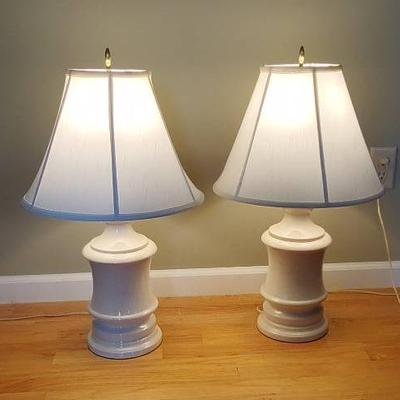 (2) Off White Ceramic Table Lamps 