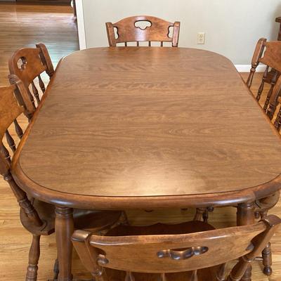 Solid Maple Dining Table by E.R. Buck