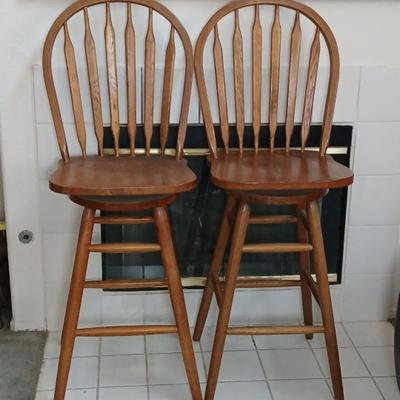 Pair of Tall Bar Stools 