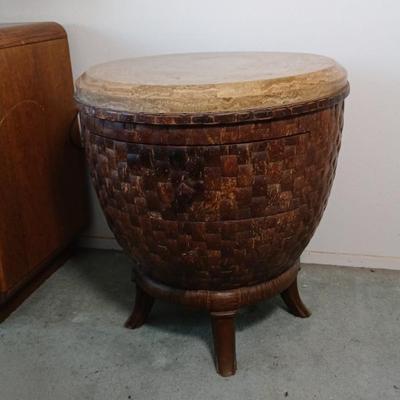 Drum Shaped Table 