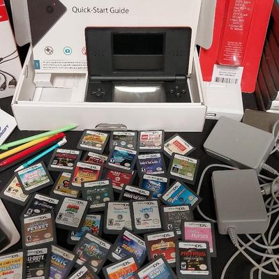 NINTENDO DS UNIT, GAMES, AND MORE