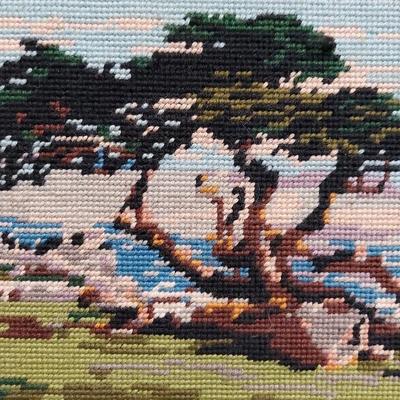 PRETTY VINTAGE FRAMED TAPESTRY PIECE