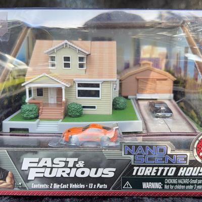 NIB Fast & Furious Toretto House Nano Scene, Die-Cast Vehicles