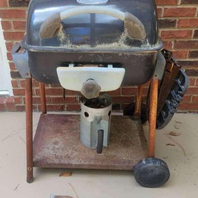 Kingsford Charcoal Grill with Chimney Starter and Brushes