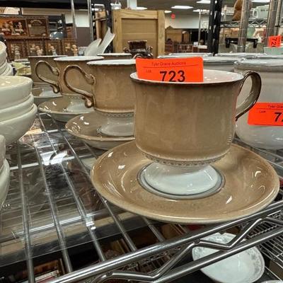 Sale Photo Thumbnail #243