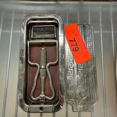 Sale Photo Thumbnail #299