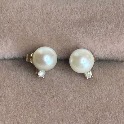 Pearly 14K
