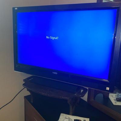 Vizio 36” TV