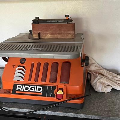 Ridgid Multi Sander