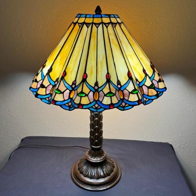 Tiffany Style Lamp
