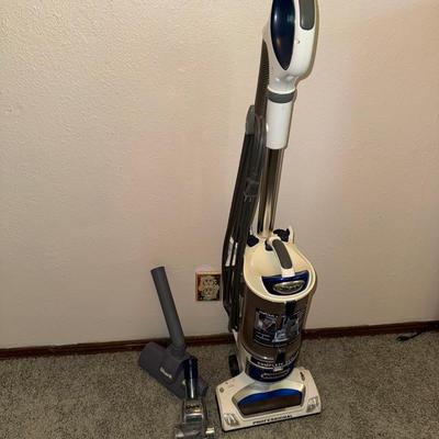 Shark Vacuum 
