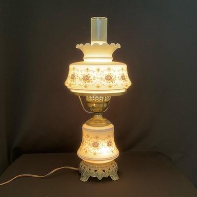 21-inch Quoizel Hurricane Lamp