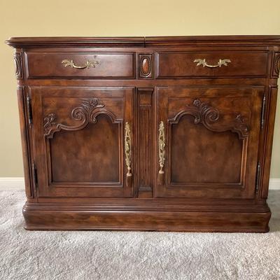 Heritage Furniture Cabinet 