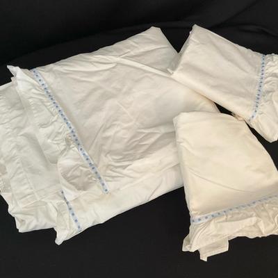 Ralph Lauren Elizabeth Street Dot Queen Flat Sheet & Pillowcases 