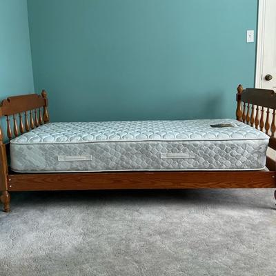 Vintage Solid Wood Twin Bed & Mattress I