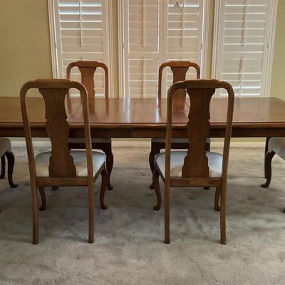 Vintage Stanley Six Chair Dining Table 