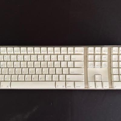 Apple Wireless Keyboard 