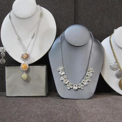 Sale Photo Thumbnail #54