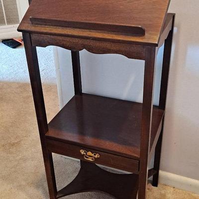 Fallon & Hellen Book Stand/Shelf