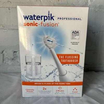 New in Box Waterpik Sonic Fusion Professional Toothbrush