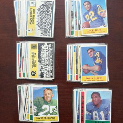 Over 50 1964 Philadelphia Football Cards