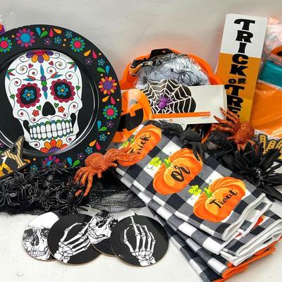 Halloween Decor Arrangement 