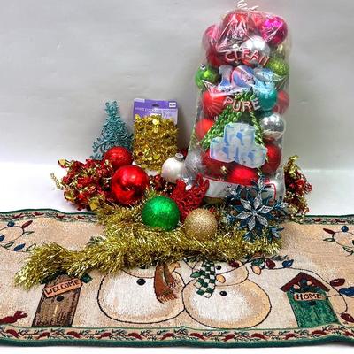 Christmas Decor Arrangement 