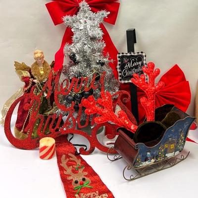 Festive Christmas Decor