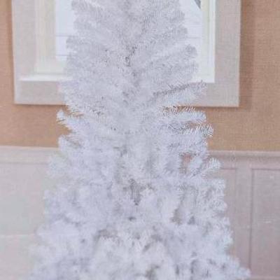 White Christmas Tree