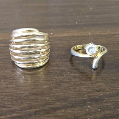 2 Gold Tone Rings