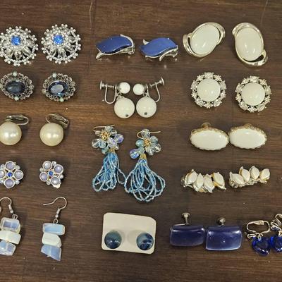15 Pairs Of Vintage Earrings Blue And White