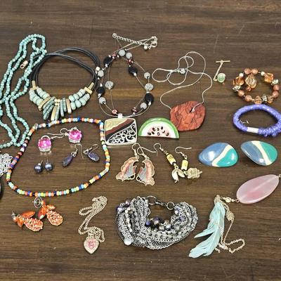 Colorful Jewelry Necklace Earrings Lot