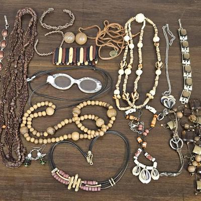 Vintage Wood Bead Necklace Copper Bracelet Jewelry 