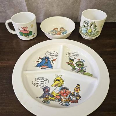 Various Vintage Children's Dishes