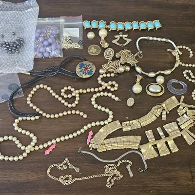 Broken & Damaged Jewelry For Crafts