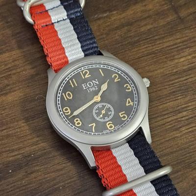 Eon 1962 Red White And Blue Watch