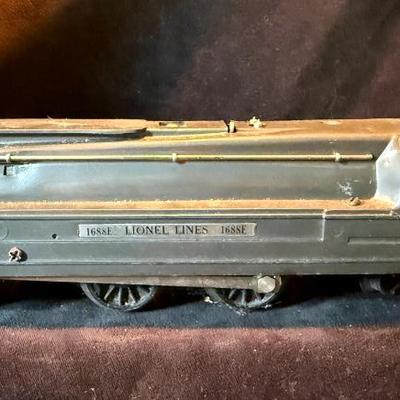 Lionel 1688e streamlined torpedo steam locomotive o gauge model train
