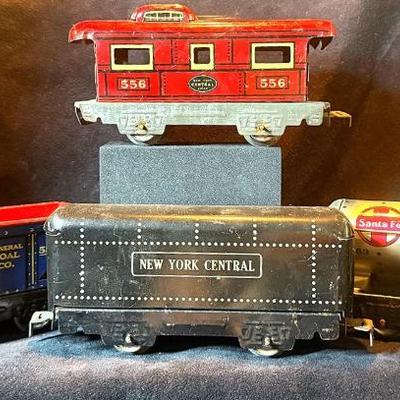 Pre war marx toys o gauge tinplate model trains