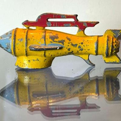 Vintage buck rodgers slush cast toy yellow red space ship