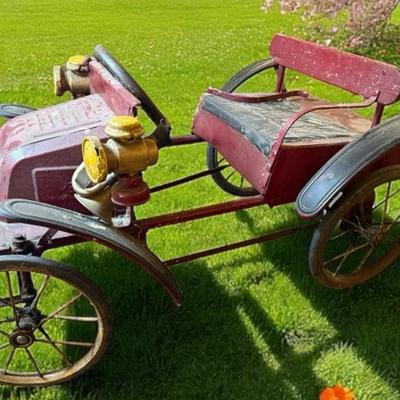 Tri ang dion bouton child s pedal car, english circa 1950s