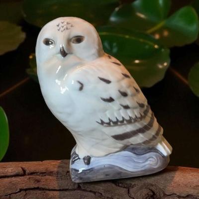 Bing grøndahl snowy owl by k otto