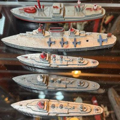 Tootsietoy die cast metal ship lot of 7