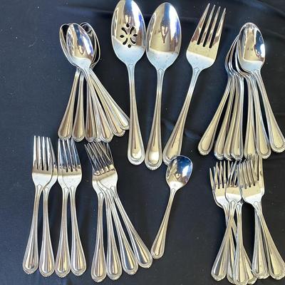 Oneida Countess Stainless Steel Flatware 