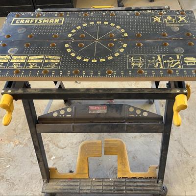 Craftsman portable foldable workbench