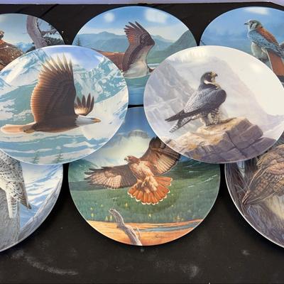 The majestic bird series collector plates