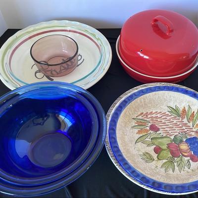 Red Ceramiwave And Bowls 