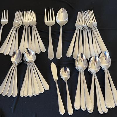 Rachelle-Frost Stainless Steel Flatware By Hampton Silversmiths