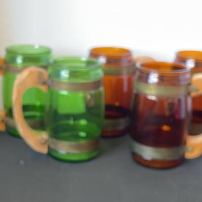 Vintage Siesta Ware Amber And Green Glass 