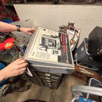 Sale Photo Thumbnail #105