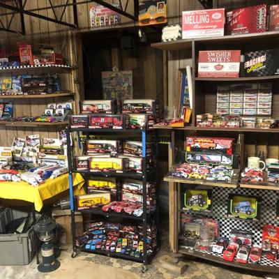 Sale Photo Thumbnail #281